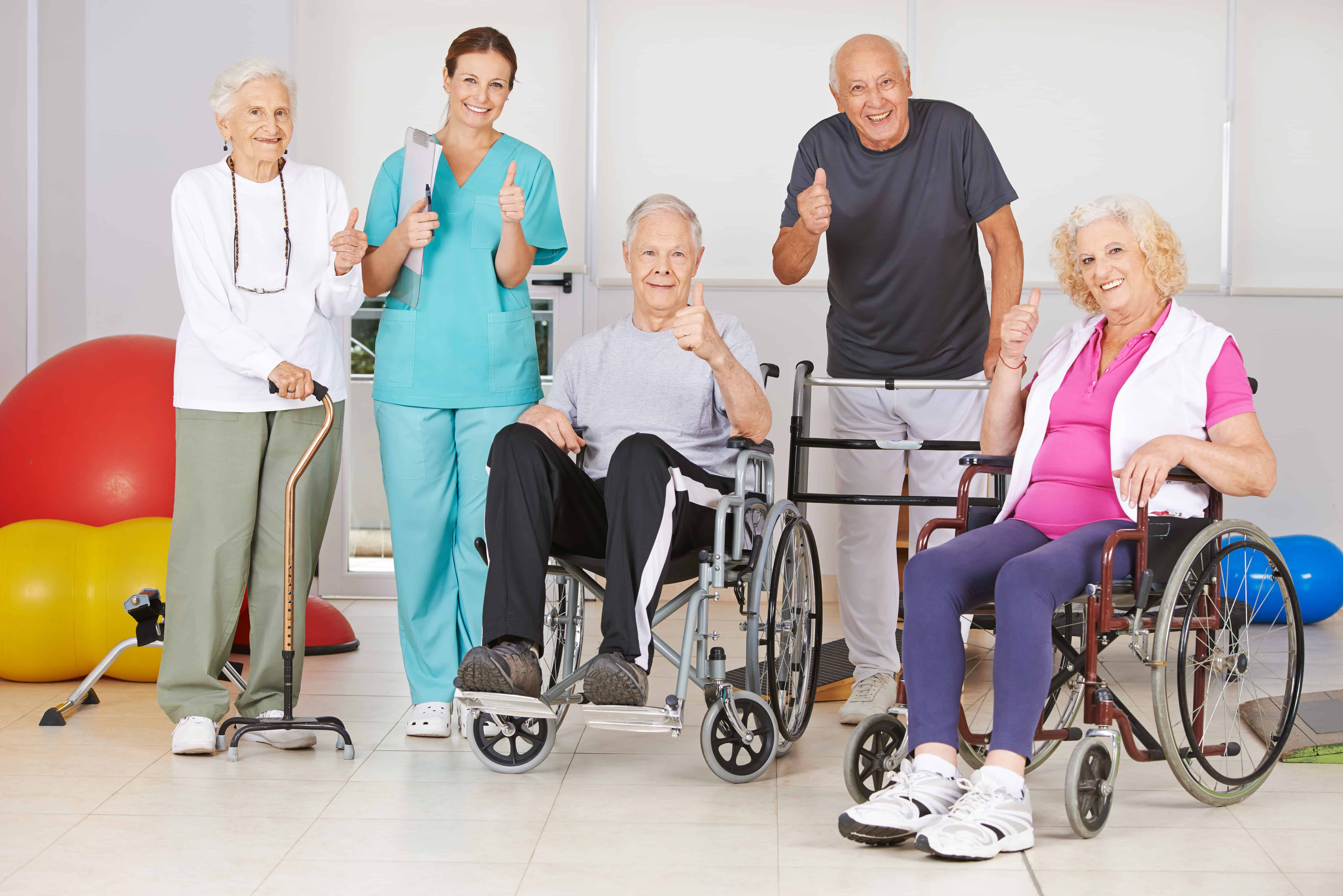 nursing how home a works (Aide) Technician Therapy Does Physical Do What a