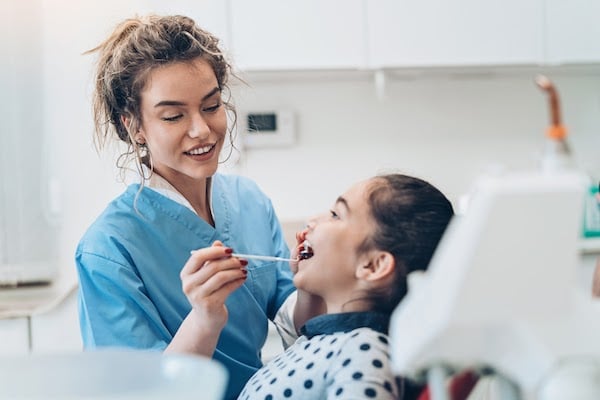 pros cons dental hygienist