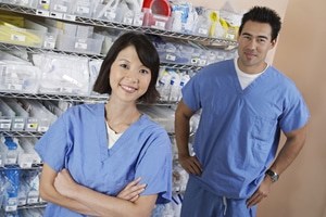 Wondering how you can advance your pharmacy technician career? Here's some advice.